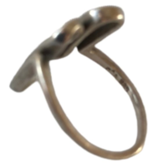 Vintage Sterling Silver Infinity design Wave Ring - Picture 4 of 7